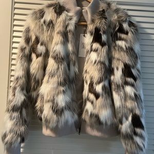 Cupcakes and Cashmere Faux Fur jacket